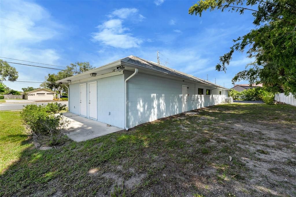 Active With Contract: $715,000 (0 beds, 0 baths, 2256 Square Feet)