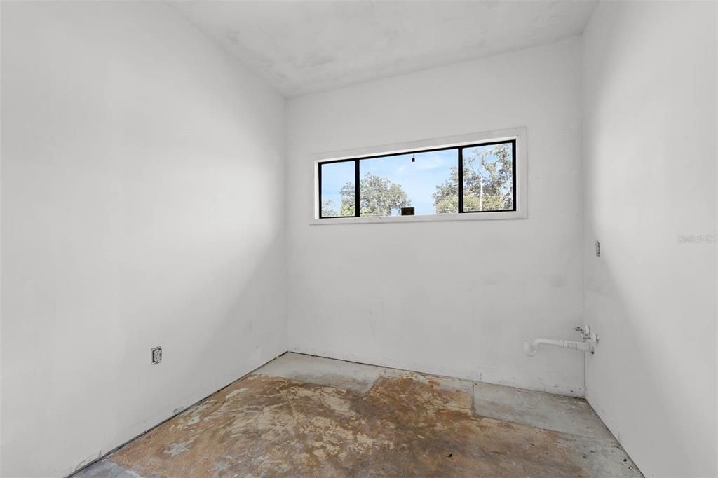 Active With Contract: $715,000 (0 beds, 0 baths, 2256 Square Feet)