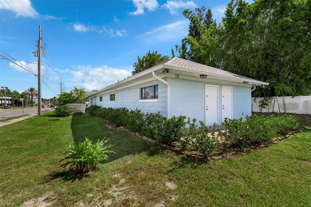 Active With Contract: $715,000 (0 beds, 0 baths, 2256 Square Feet)