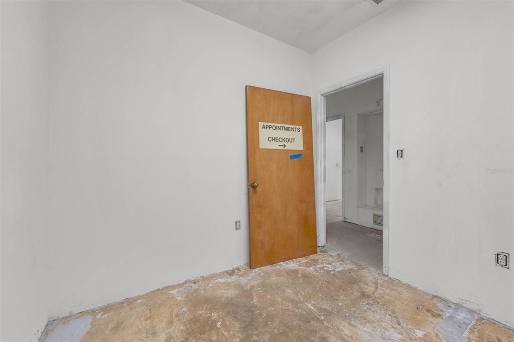 Active With Contract: $715,000 (0 beds, 0 baths, 2256 Square Feet)