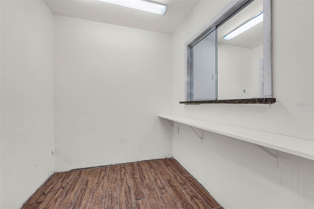 Active With Contract: $715,000 (0 beds, 0 baths, 2256 Square Feet)