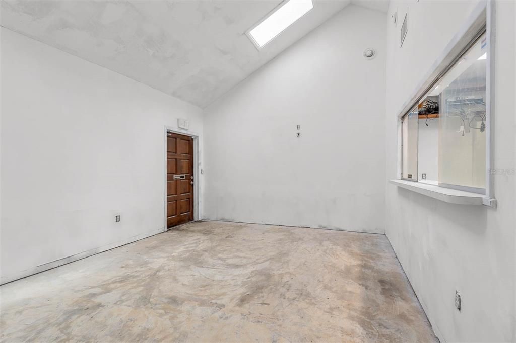 Active With Contract: $715,000 (0 beds, 0 baths, 2256 Square Feet)