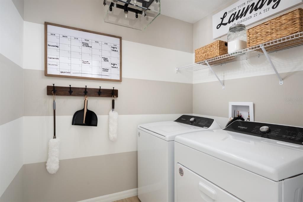 Active With Contract: $539,990 (5 beds, 3 baths, 3182 Square Feet)