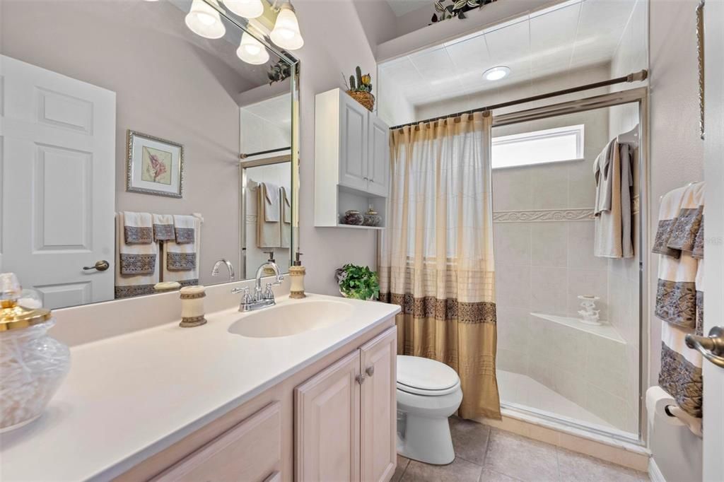 На продажу: $479,900 (3 спален, 2 ванн, 2503 Квадратных фут)