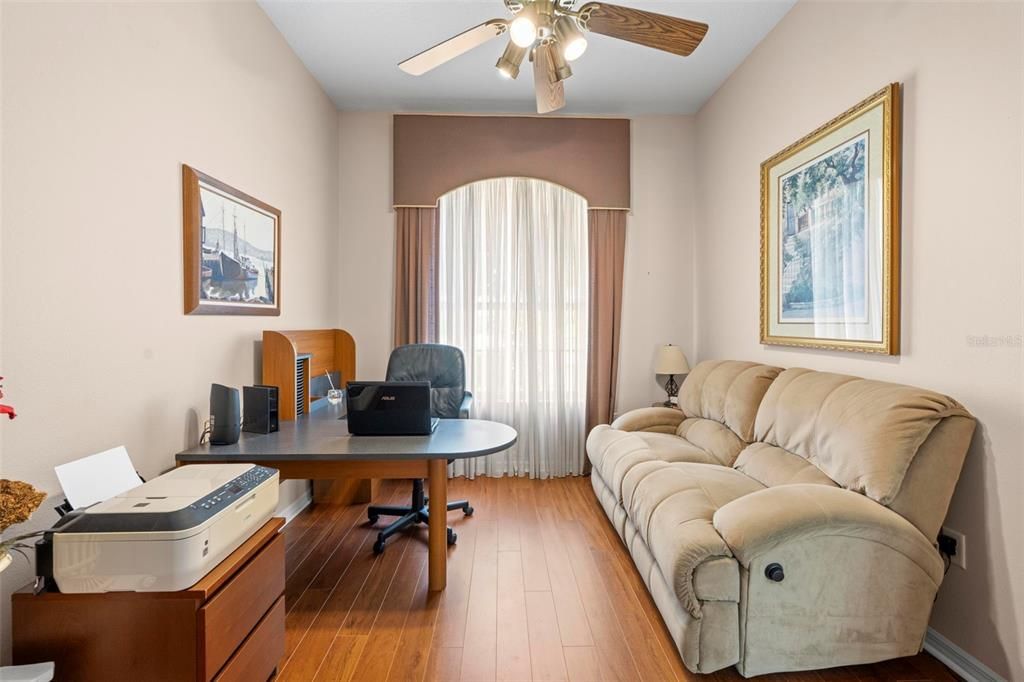 На продажу: $479,900 (3 спален, 2 ванн, 2503 Квадратных фут)