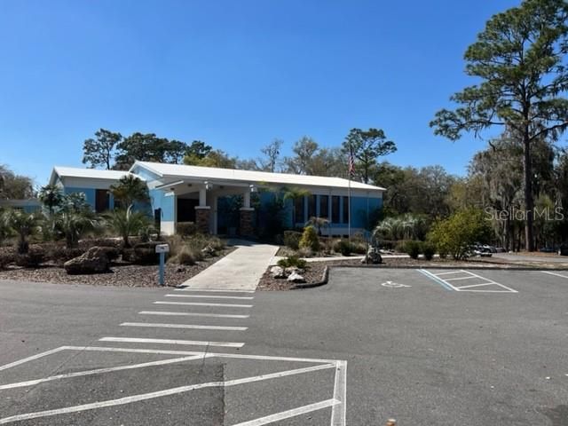 For Sale: $430,000 (3 beds, 2 baths, 2047 Square Feet)