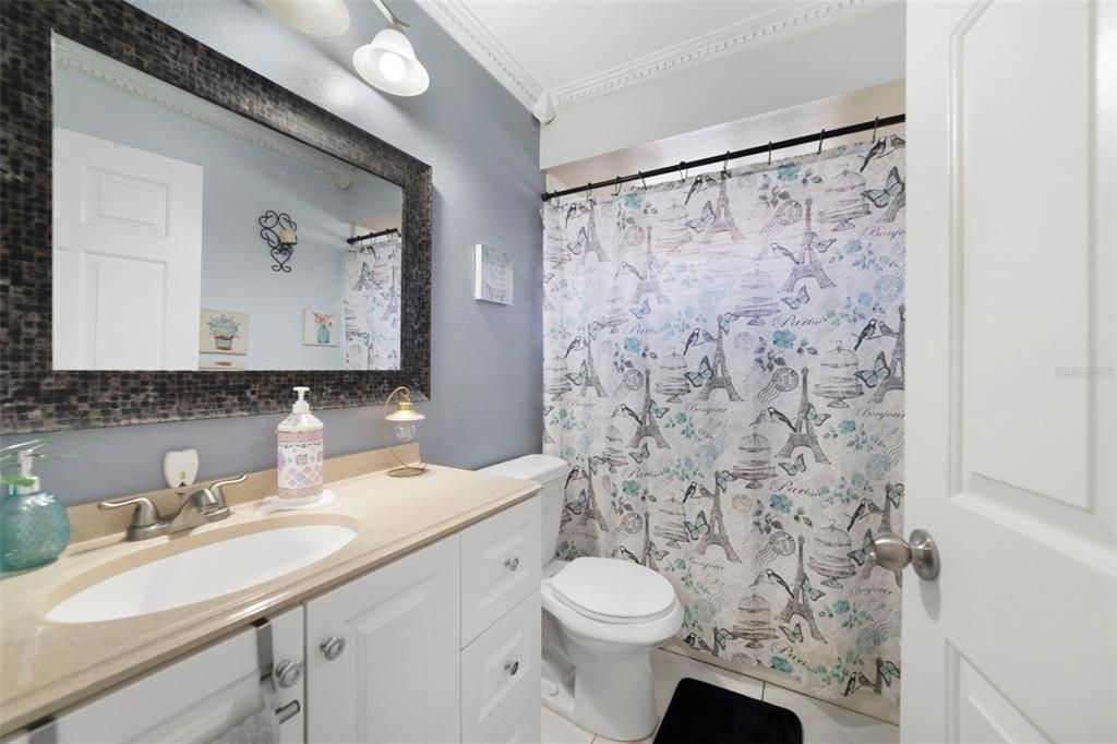 For Sale: $350,000 (3 beds, 2 baths, 1155 Square Feet)