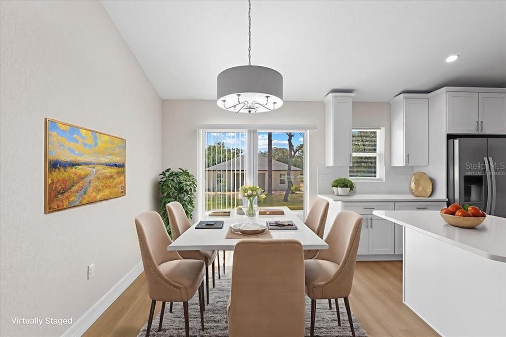 На продажу: $284,900 (3 спален, 3 ванн, 1491 Квадратных фут)