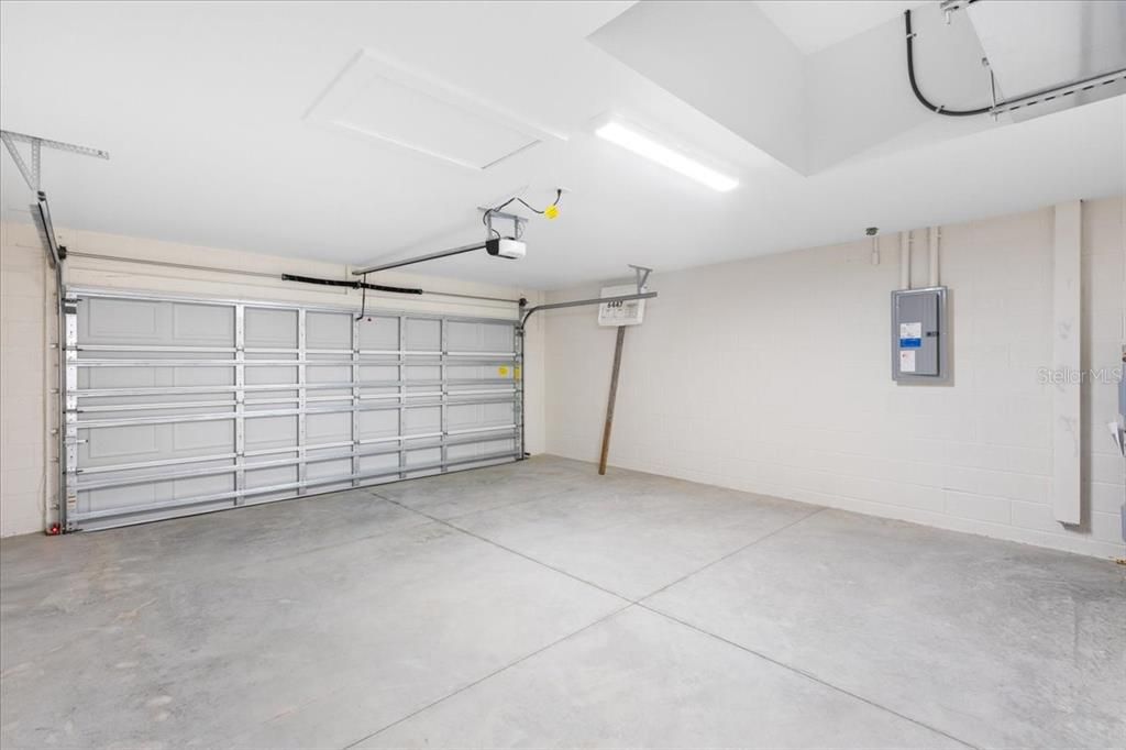 На продажу: $284,900 (3 спален, 3 ванн, 1491 Квадратных фут)