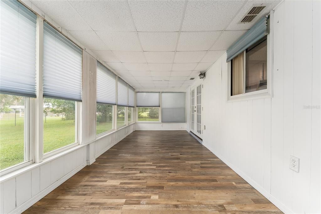 En Venta: $187,500 (2 camas, 2 baños, 1256 Pies cuadrados)