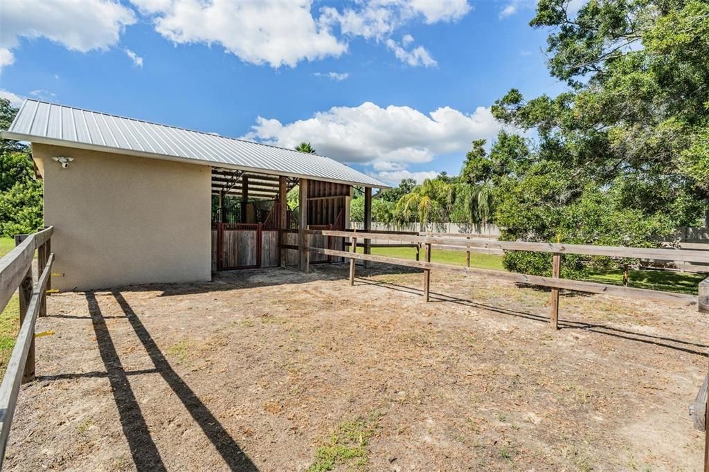 Под контрактом: $750,000 (3 спален, 2 ванн, 2110 Квадратных фут)