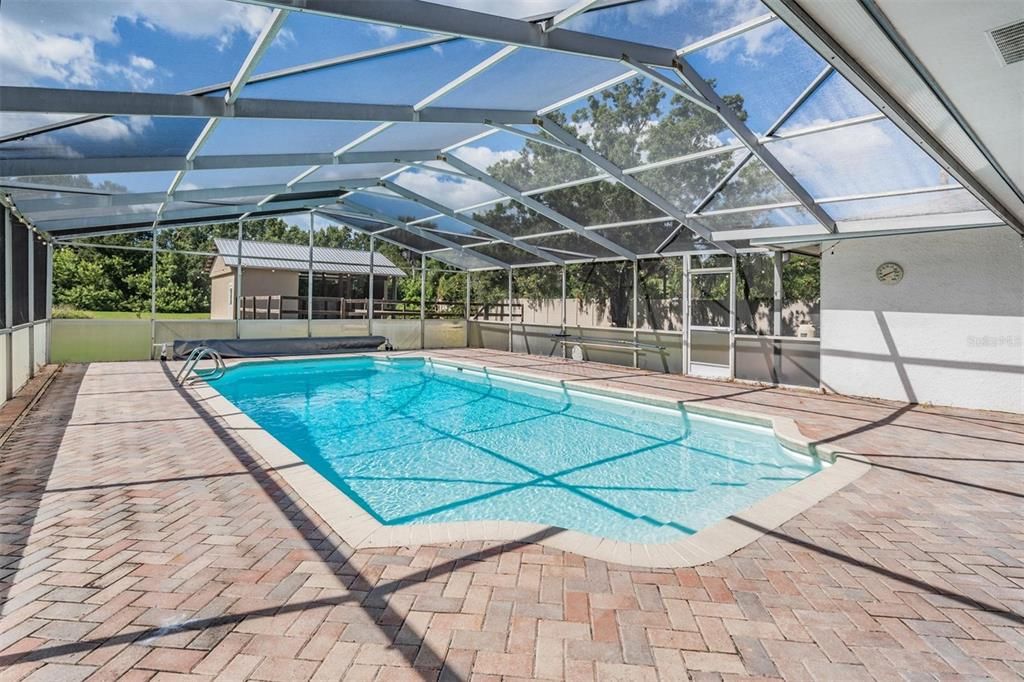 Под контрактом: $750,000 (3 спален, 2 ванн, 2110 Квадратных фут)