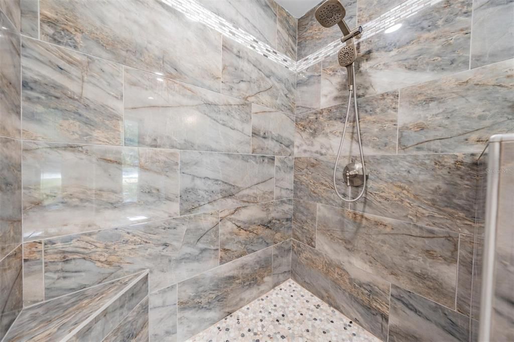 Под контрактом: $750,000 (3 спален, 2 ванн, 2110 Квадратных фут)