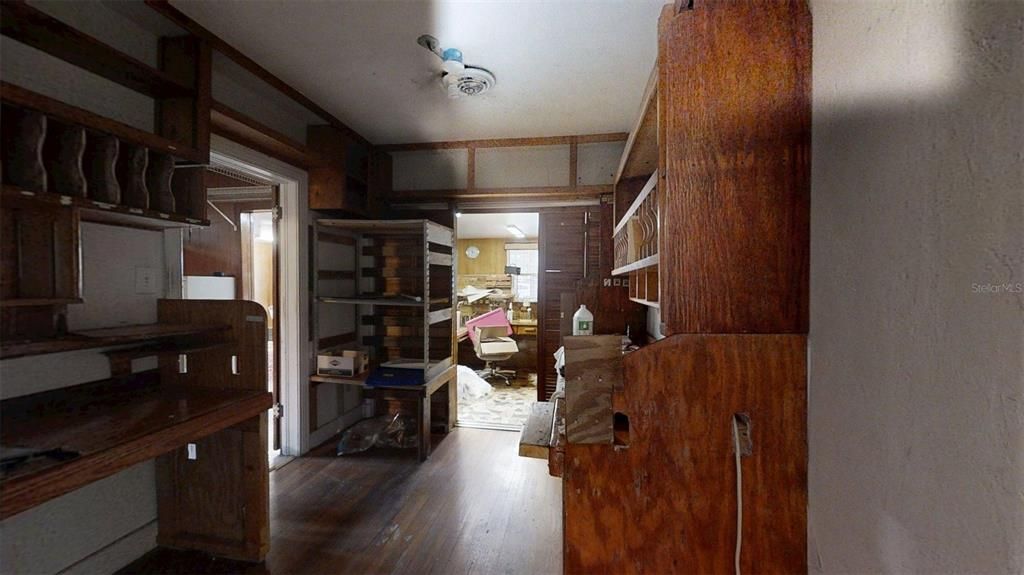 For Sale: $700,000 (0 beds, 0 baths, 3877 Square Feet)