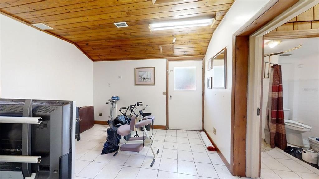 For Sale: $700,000 (0 beds, 0 baths, 3877 Square Feet)