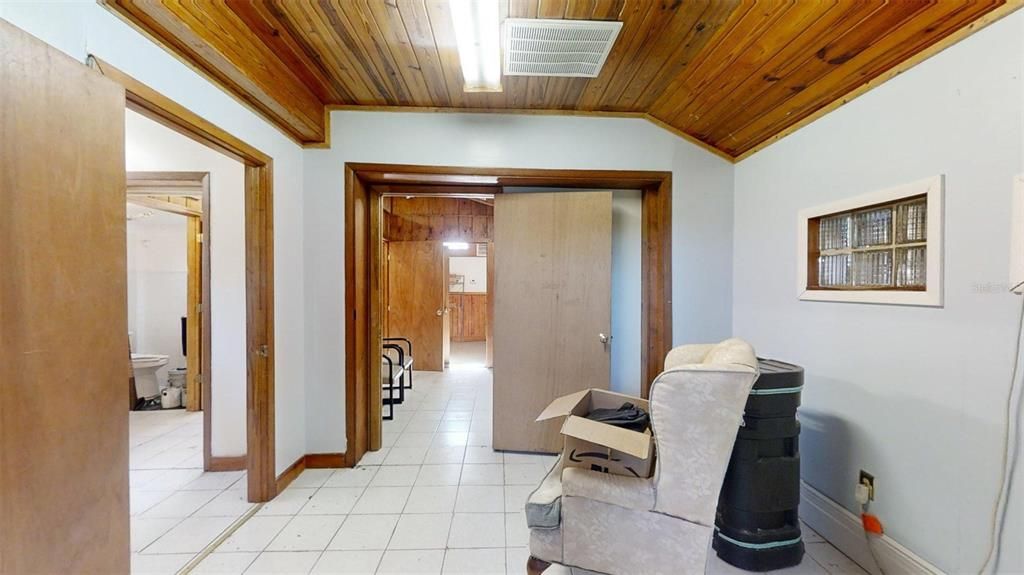 For Sale: $700,000 (0 beds, 0 baths, 3877 Square Feet)