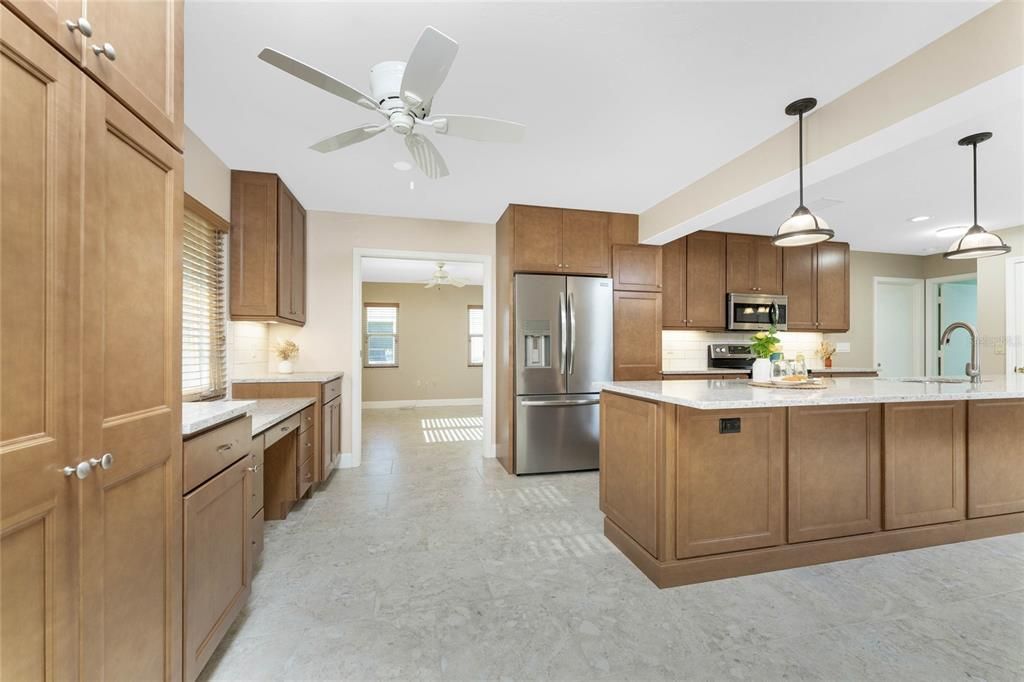 For Sale: $495,000 (3 beds, 2 baths, 1750 Square Feet)