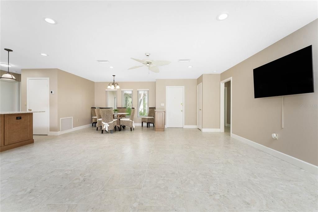 For Sale: $495,000 (3 beds, 2 baths, 1750 Square Feet)