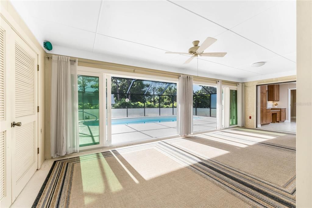 For Sale: $495,000 (3 beds, 2 baths, 1750 Square Feet)