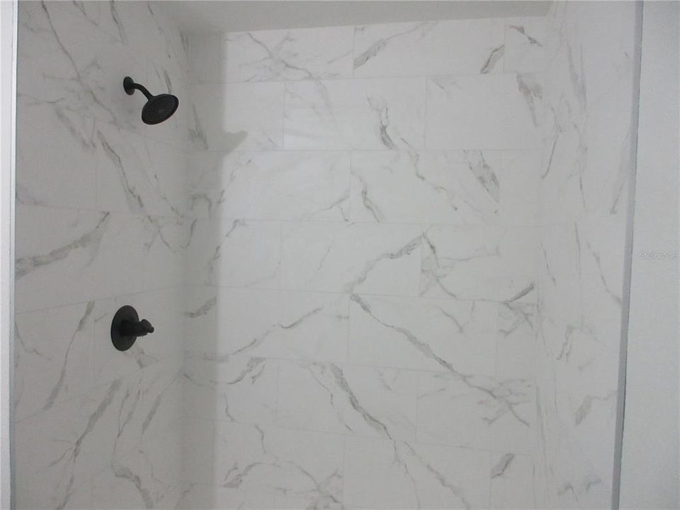 待售: $219,900 (3 贝兹, 2 浴室, 1231 平方英尺)