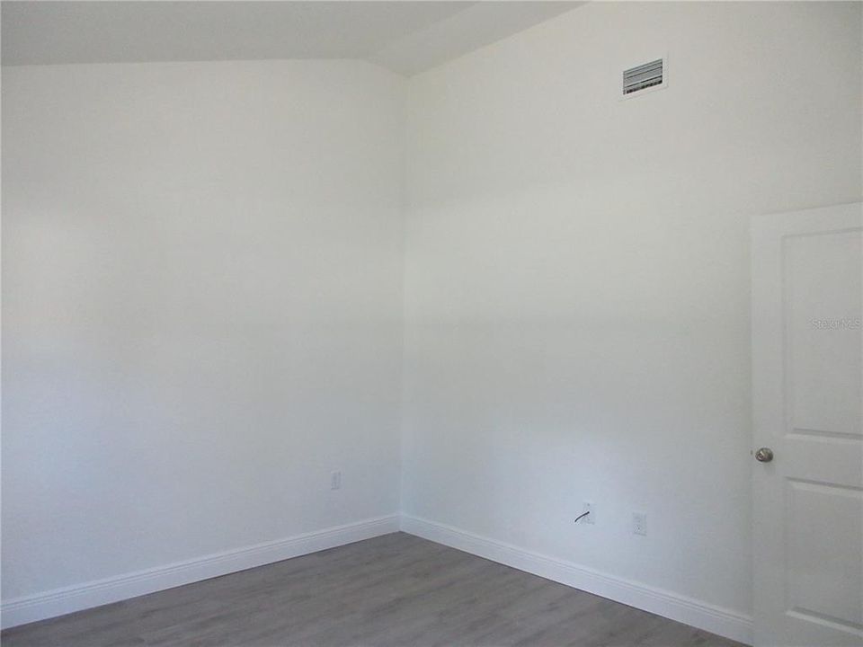 待售: $219,900 (3 贝兹, 2 浴室, 1231 平方英尺)