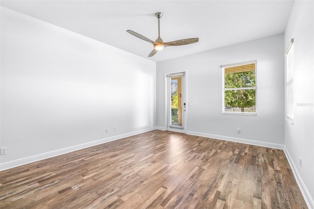 Active With Contract: $574,999 (4 beds, 3 baths, 2934 Square Feet)