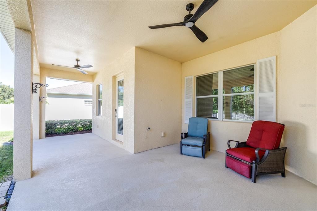 Active With Contract: $574,999 (4 beds, 3 baths, 2934 Square Feet)