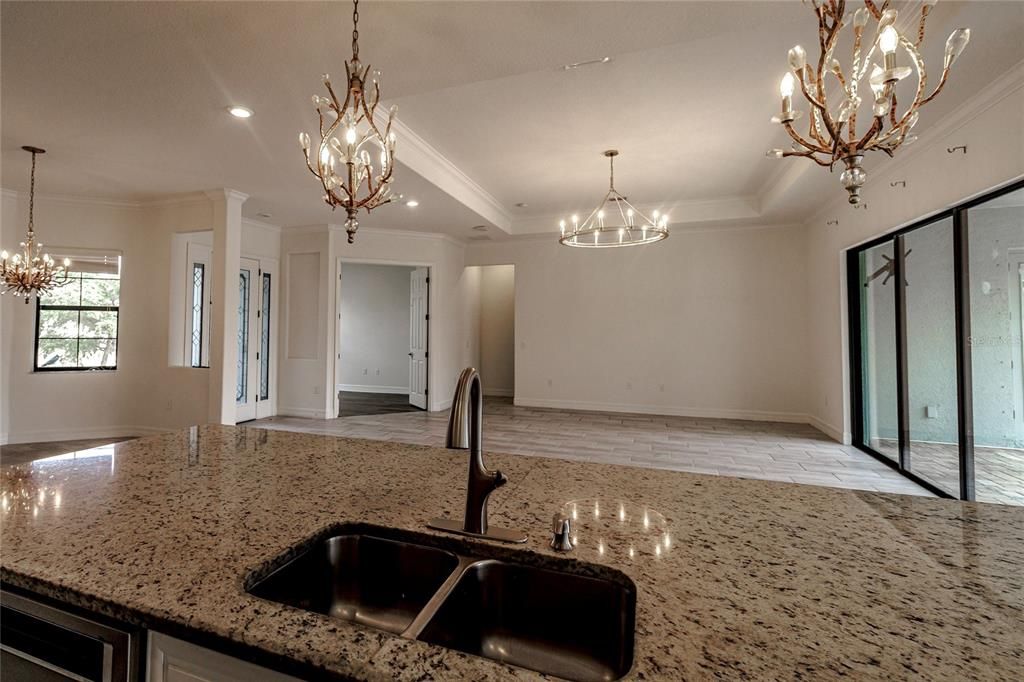 En Renta: $4,445 (4 camas, 2 baños, 2365 Pies cuadrados)