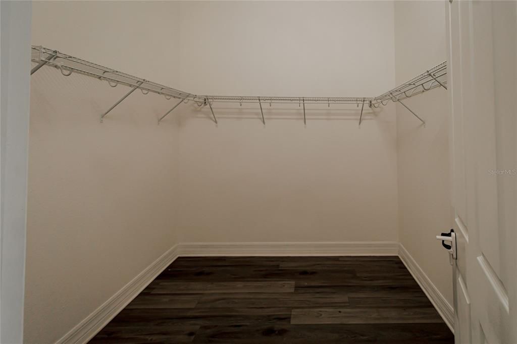 En Renta: $4,445 (4 camas, 2 baños, 2365 Pies cuadrados)