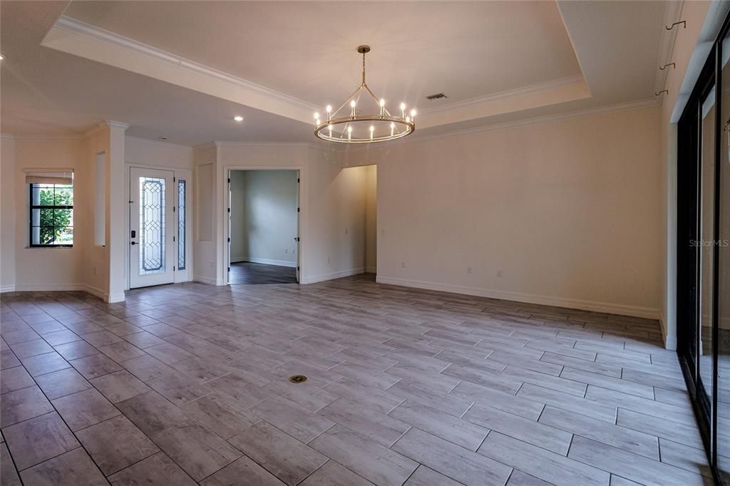 En Renta: $4,445 (4 camas, 2 baños, 2365 Pies cuadrados)