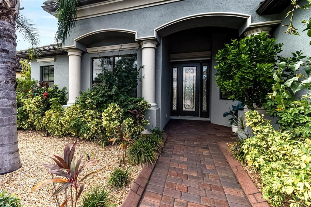 En Renta: $4,445 (4 camas, 2 baños, 2365 Pies cuadrados)