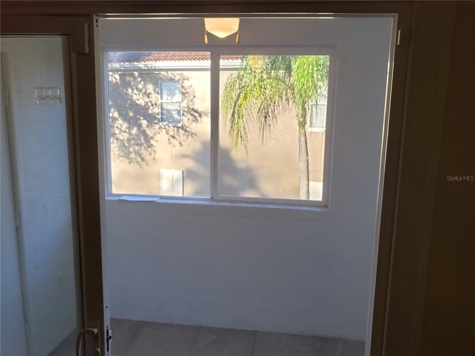 出租: $1,595 (2 贝兹, 2 浴室, 915 平方英尺)