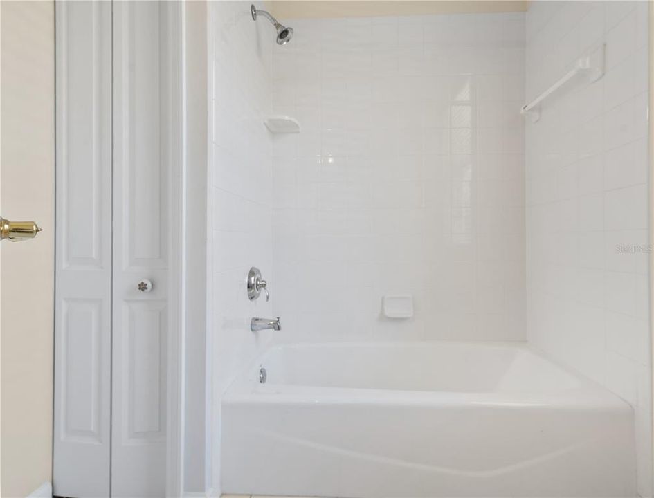 待售: $309,900 (3 贝兹, 2 浴室, 1684 平方英尺)