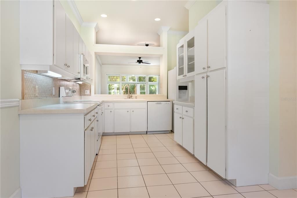 待售: $309,900 (3 贝兹, 2 浴室, 1684 平方英尺)