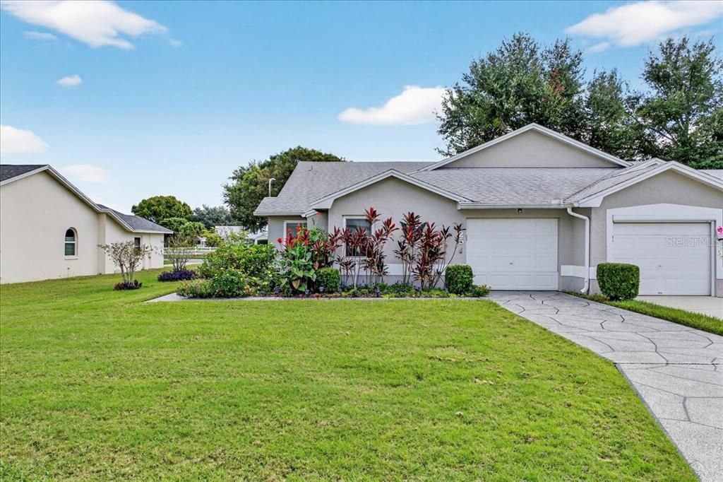 For Sale: $270,000 (2 beds, 2 baths, 1383 Square Feet)