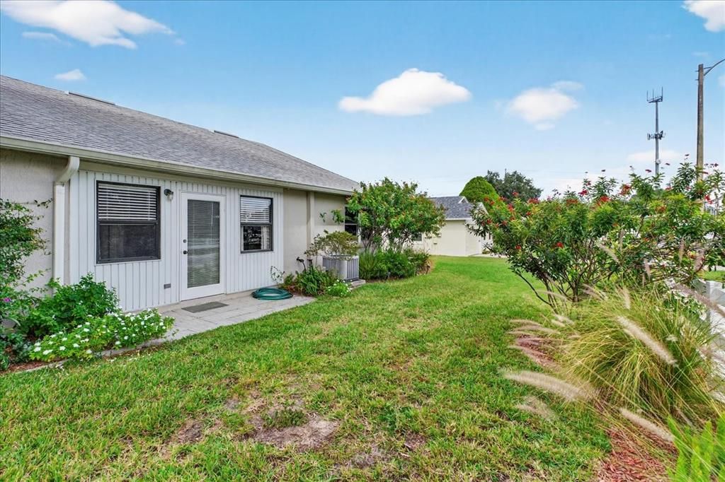 For Sale: $270,000 (2 beds, 2 baths, 1383 Square Feet)