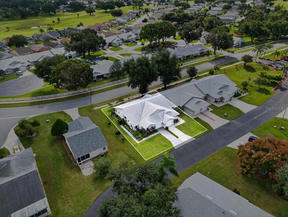 For Sale: $270,000 (2 beds, 2 baths, 1383 Square Feet)