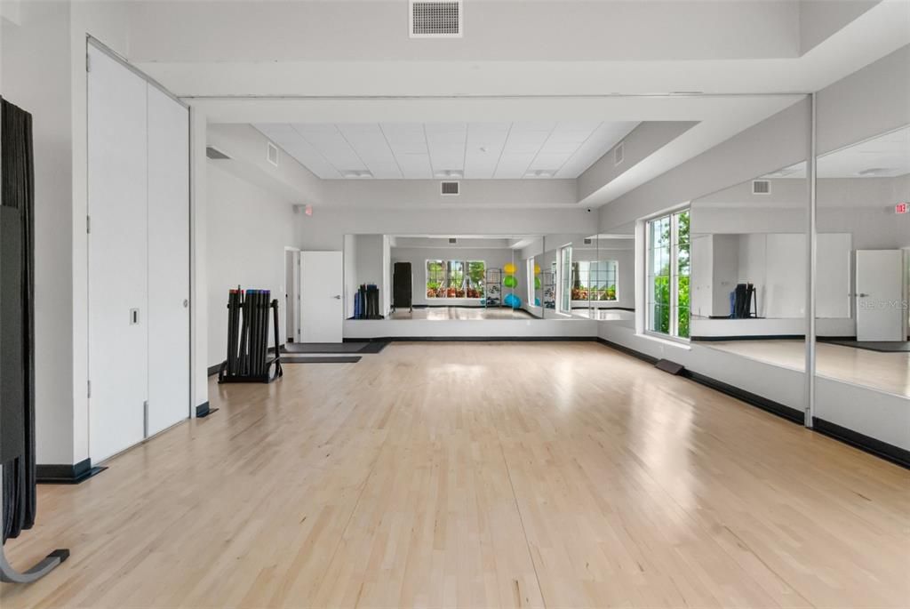 На продажу: $3,150,000 (4 спален, 4 ванн, 3938 Квадратных фут)