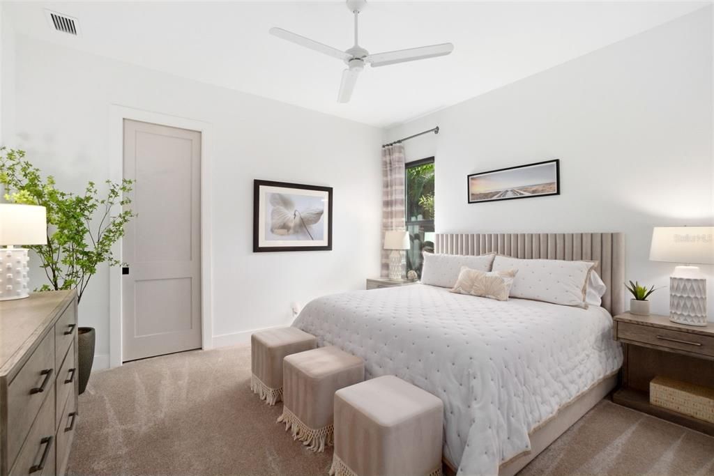 На продажу: $3,150,000 (4 спален, 4 ванн, 3938 Квадратных фут)