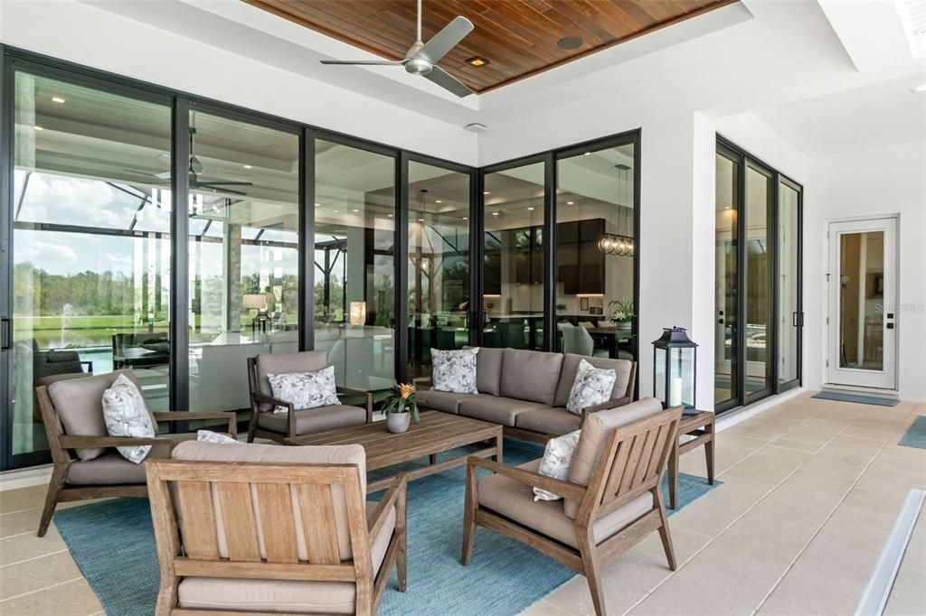 На продажу: $3,150,000 (4 спален, 4 ванн, 3938 Квадратных фут)