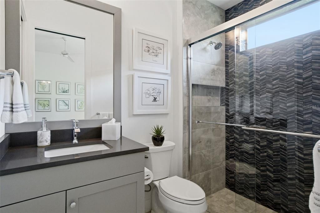 На продажу: $3,150,000 (4 спален, 4 ванн, 3938 Квадратных фут)