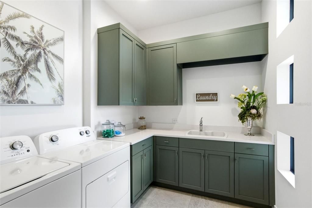 На продажу: $3,150,000 (4 спален, 4 ванн, 3938 Квадратных фут)