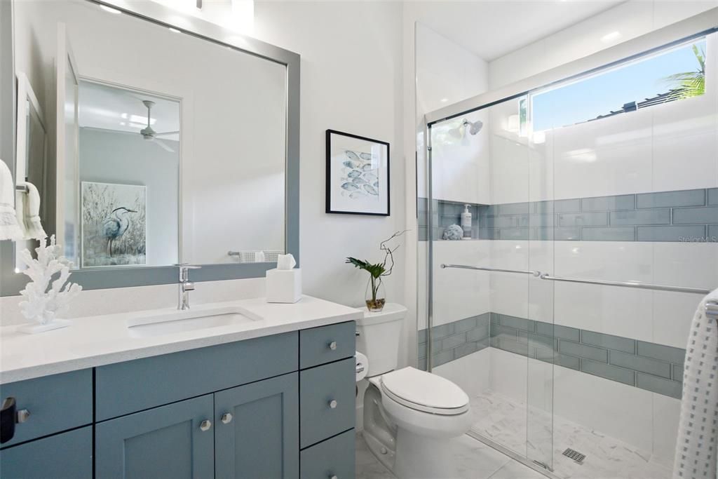 На продажу: $3,150,000 (4 спален, 4 ванн, 3938 Квадратных фут)