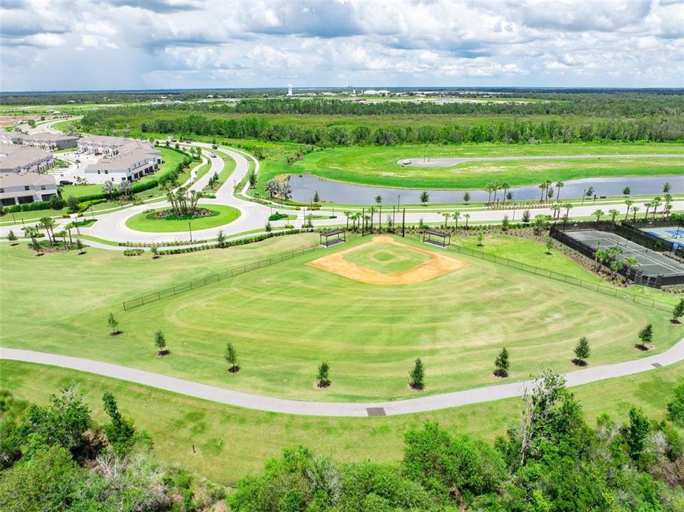 На продажу: $3,150,000 (4 спален, 4 ванн, 3938 Квадратных фут)