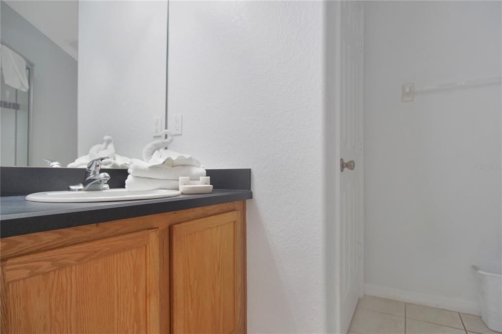 Active With Contract: $2,450 (5 beds, 3 baths, 2345 Square Feet)