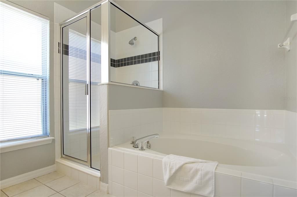 Active With Contract: $2,450 (5 beds, 3 baths, 2345 Square Feet)