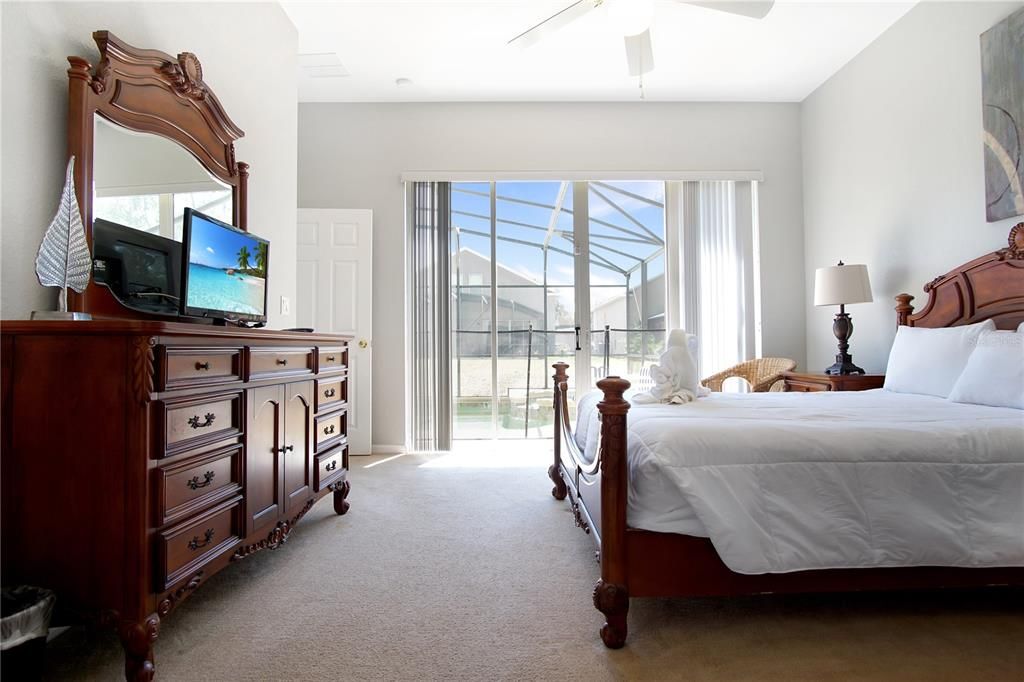 Active With Contract: $2,450 (5 beds, 3 baths, 2345 Square Feet)