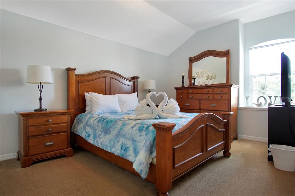 Active With Contract: $2,450 (5 beds, 3 baths, 2345 Square Feet)