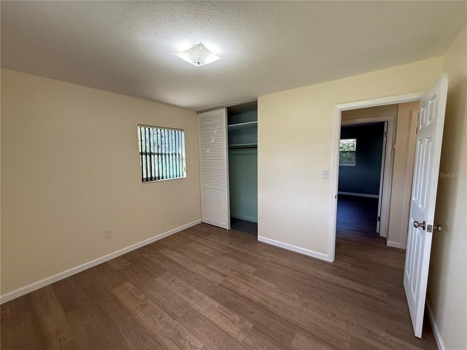 合同活跃: $239,900 (3 贝兹, 2 浴室, 1344 平方英尺)