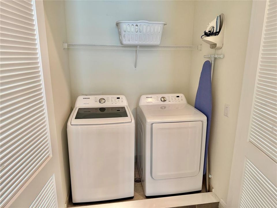 待售: $779,000 (4 贝兹, 4 浴室, 1850 平方英尺)